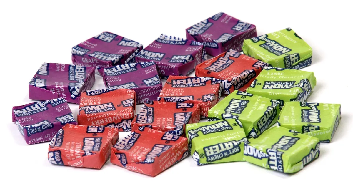Chewing Gum for Flights: A Pre-Travel Checklist for Ear Pressure and Fresh Breath